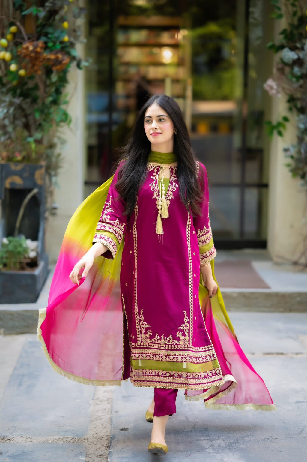 OMAL 3PC DHANAK EMBROIDERY SC 28