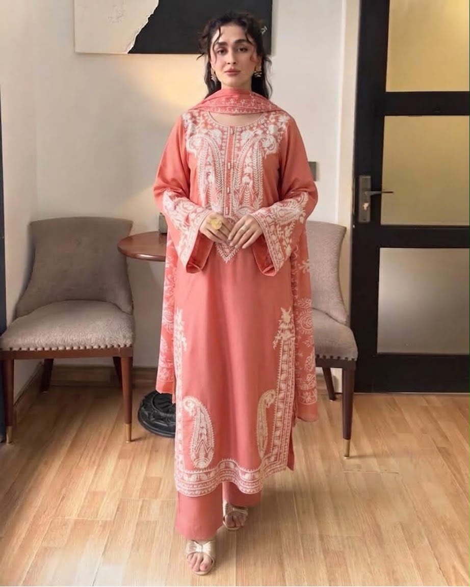 URGE 3PC DHANAK EMBROIDERY SC 16