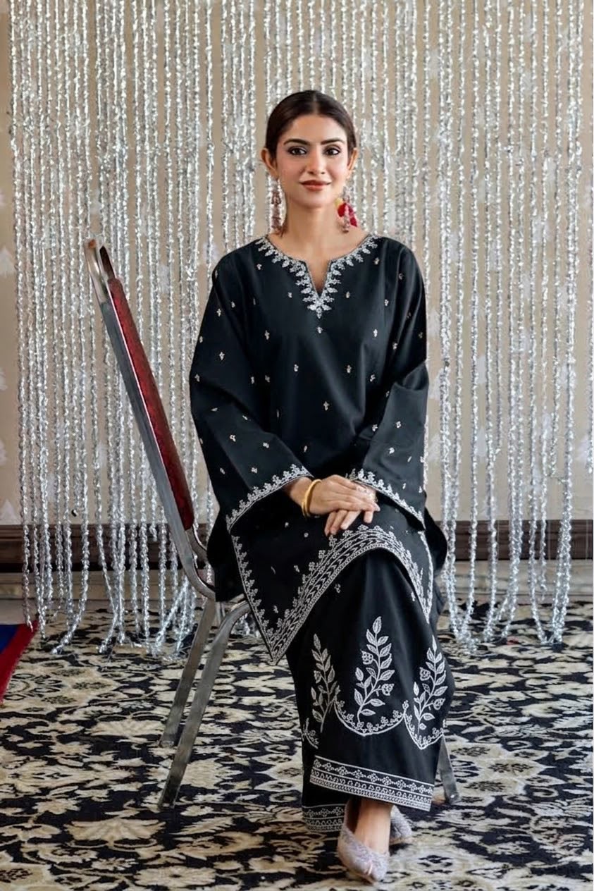 URGE 2PC DHANAK EMBROIDERY SC 09